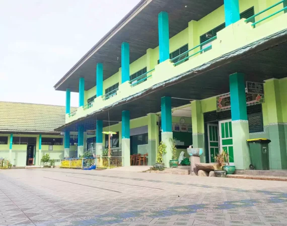 lapangan-6758fb4984cf7